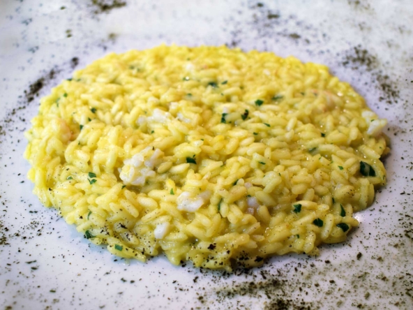 risotto di pesce allo zafferano al ristorante di pesce pescara