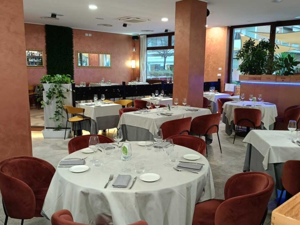 materia prima ristorante di pesce a pescara vista locale da bancone